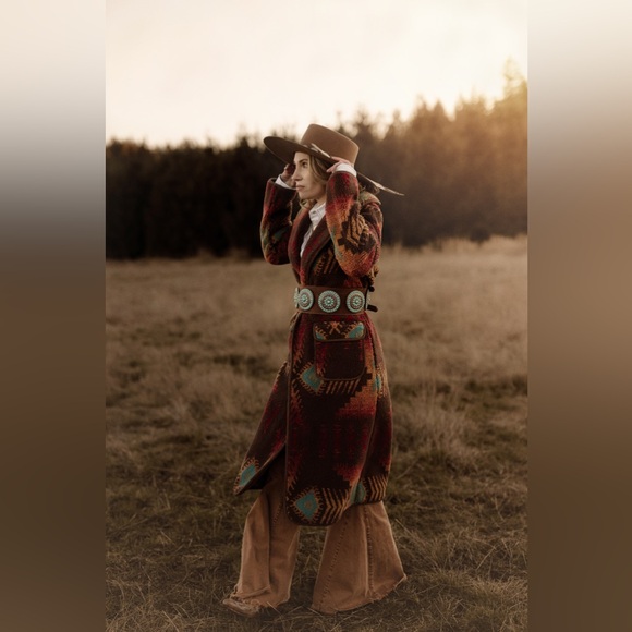 Southwest vintage fashion belt women’s size small - Picture 2 of 9